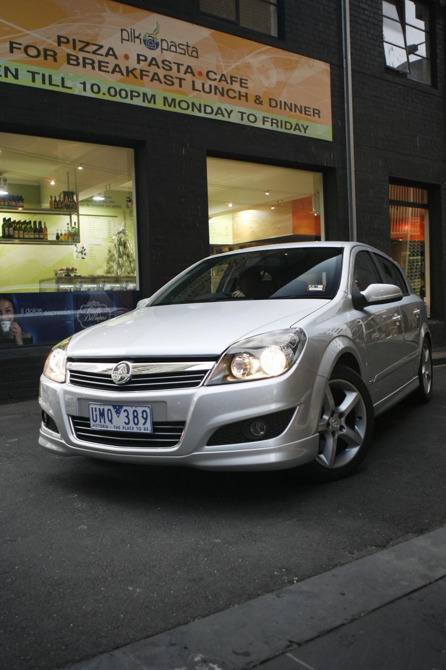  Holden Astra 5-Door Hatch 2007 года  (фото 29 из 33)